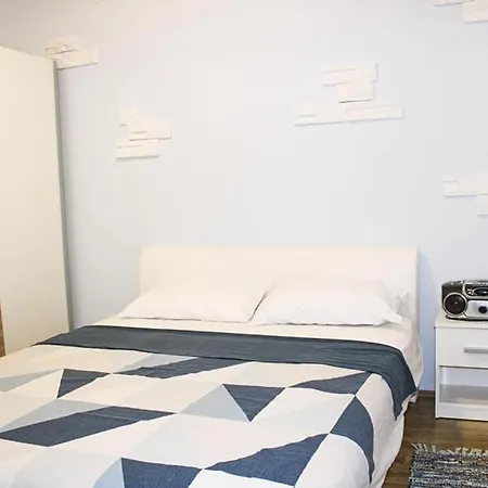 Apartment Petrovic *